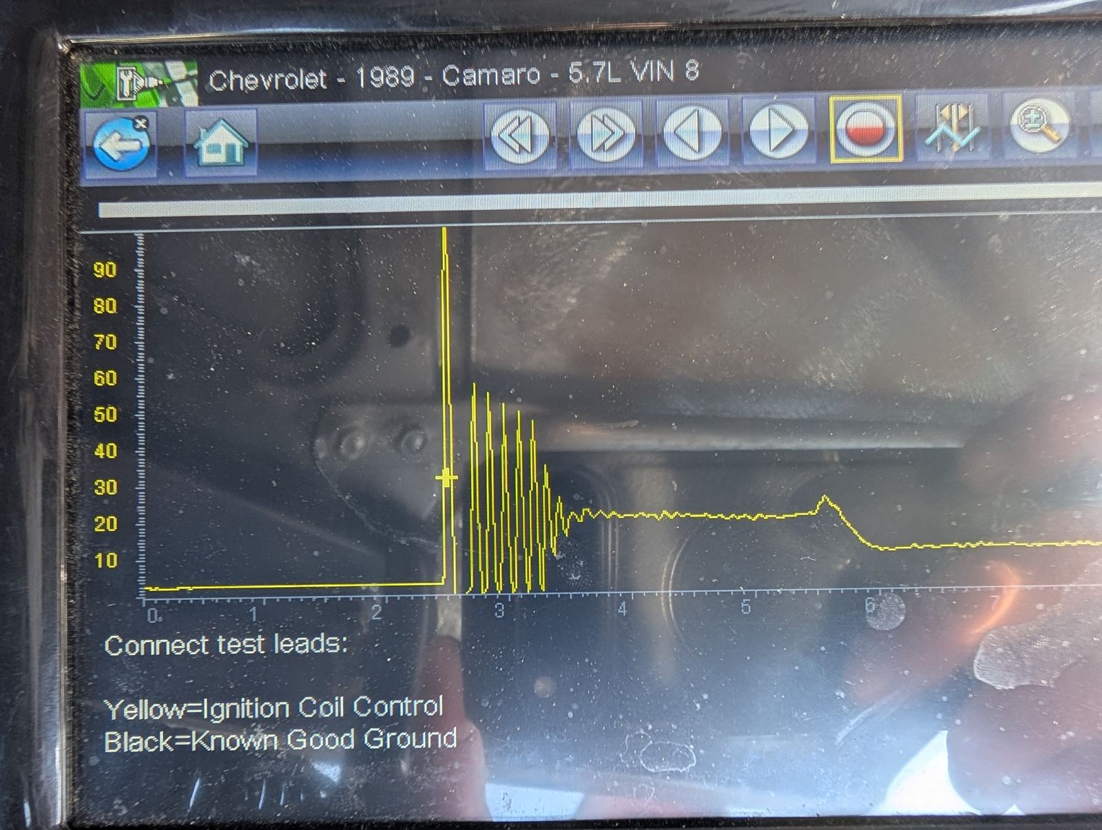 Ignition coil waveform on a Snap-on scope during a mobile diagnosis